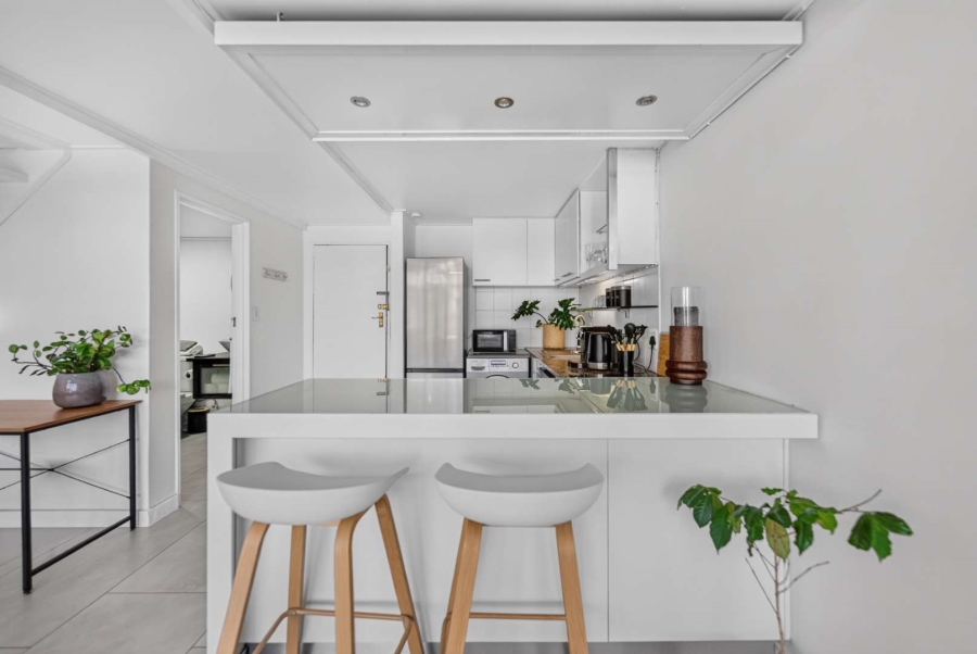 1 Bedroom Property for Sale in Gardens Western Cape